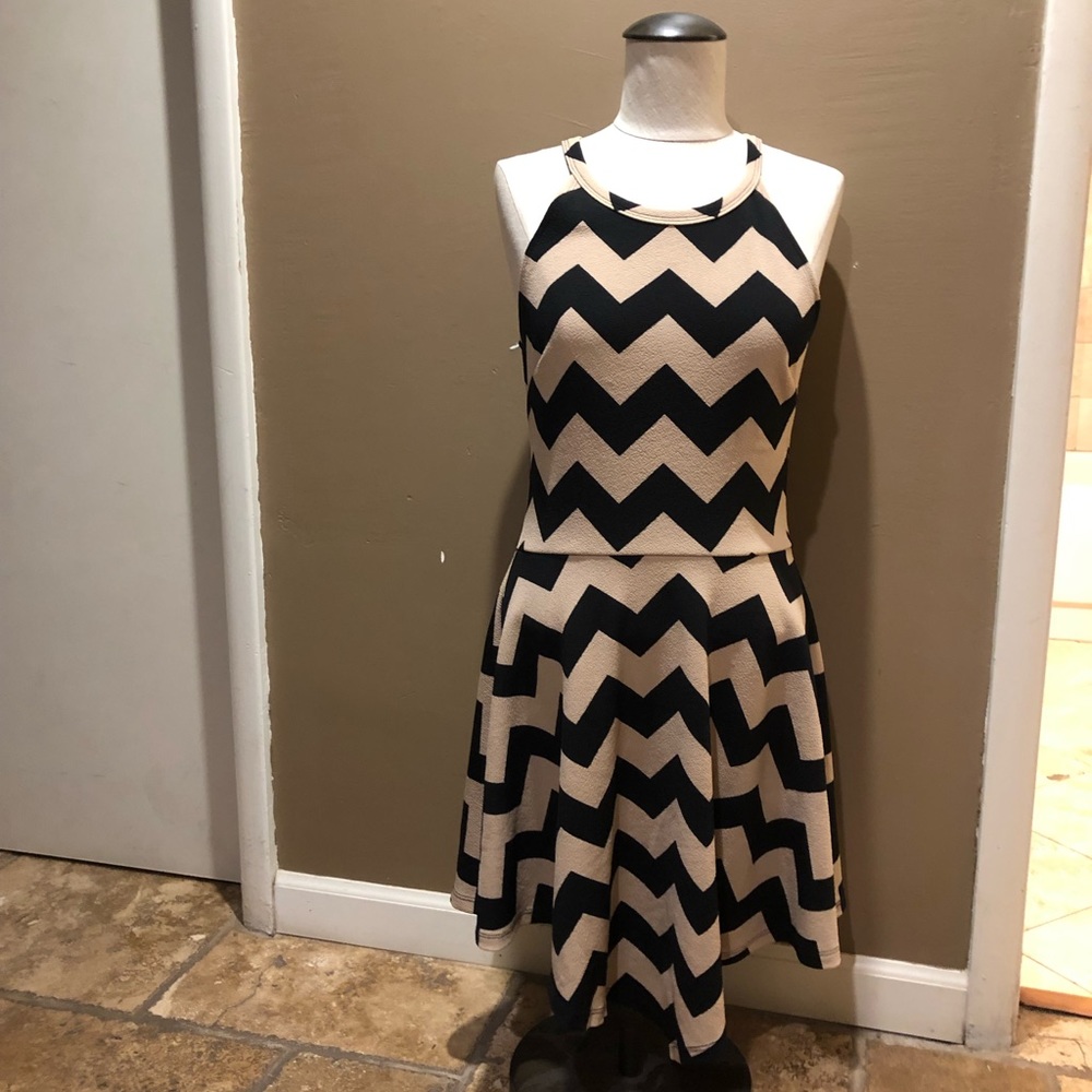 Black and Tan chevron zip up dress